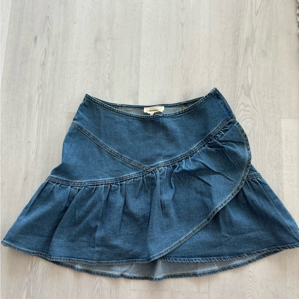 Denim skirt.  NWT. Size small